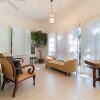 Отель New Live Oak Cottage/beach/downtown/pool/shops/cafés, фото 10