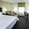 Отель Hampton Inn & Suites Gainesville-Downtown, фото 3
