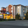Отель Travelodge by Wyndham Spruce Grove в Спрус-Грове