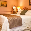 Отель Red Bud Cove Bed & Breakfast Suites, фото 28