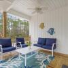 Отель The Hummingbird House - East End Island / Pet Friendly, фото 13