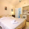Отель IL CAMPUCCINO - cozy studio flat with A/C, фото 2