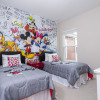 Отель Gorgeous 4 Bedroom Family Friendly Close to Disney 7573, фото 4