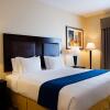 Отель Holiday Inn Express & Suites Regina-South, an IHG Hotel, фото 4