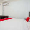 Отель RedDoorz Syariah near RS Yos Sudarso Padang, фото 5