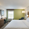 Отель Holiday Inn Express Hotel & Suites Milton East I-10, фото 27