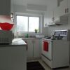 Отель Adib Apartments - 630 Cummings Ave, Unit 11, фото 12