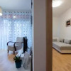 Отель Modern 3 Br Apt with Balcony, фото 8