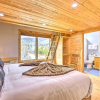 Отель Secluded Granby Mtn Cabin: 75 Acres & Views, фото 3