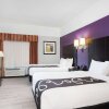 Отель La Quinta Inn & Suites by Wyndham Raymondville, фото 21