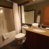 Отель Pinnacle Ridge Chalets by Fernie Lodging Co, фото 9