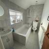 Отель Milk Honey Cottage - Charming Shropshire Retreat, фото 4