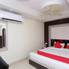 Отель OYO 16511 Aayan International, фото 6