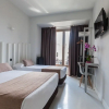 Отель Hostal Helena, фото 2