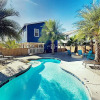 Отель Just Blue Inn - 3 Br home by RedAwning, фото 15