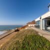 Отель The Sea House - Ultimate Seafront Living Sunsets, фото 1