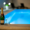 Отель Lux 2 - Heated Pool - A2, фото 17