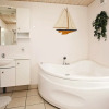 Отель 6 Person Holiday Home in Hjorring, фото 6