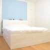 Отель 2 Bedroom Victorian Flat in Zone 1 Sleeps 4, фото 5