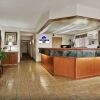 Отель Toppenish Inn and Suites, фото 2