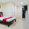 Отель RedDoorz @ University Belt Manila, фото 28
