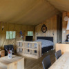 Отель Atmospheric Tent Lodge With Dishwasher, in Twente, фото 2