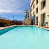 Отель Holiday Inn Express & Suites Palm Desert - Millennium, фото 19
