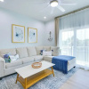 Отель Chic Hudson Townhome: Walk to the Beach!, фото 15