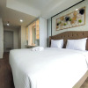 Отель Modern And Comfortable Living At 2Br Grand Sungkono Lagoon Apartment, фото 3
