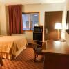 Отель Badlands Inn & Suites, фото 6