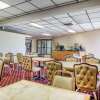 Отель Econo Lodge Inn And Suites, фото 10