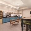 Отель Country Inn & Suites by Radisson, Homewood, AL, фото 11