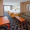 Отель Holiday Inn Express Hotel & Suites Greenwood, an IHG Hotel, фото 4