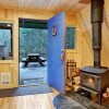 Отель Alpine A-Frame - Two Bedroom Cabin with Hot Tub, фото 17