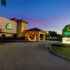 Отель La Quinta Inn & Suites by Wyndham Ft Lauderdale Cypress Cr в Форт-Лодердейле