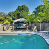 Отель Spacious Largo Retreat: Private Pool & Yard!, фото 13