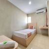 Отель OYO 3819 Hotel Winotosastro, фото 31