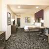 Отель La Quinta Inn & Suites by Wyndham Colorado City, фото 24