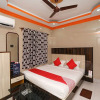 Отель OYO 14868 Hotel Priyadarshini, фото 3