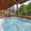 Отель Peace N Quiet 3 Bedroom Home with Hot Tub, фото 18