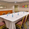 Отель Holiday Inn Express And Suites Elk Grove Central, фото 30