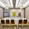 Отель Holiday Inn Express And Suites Elk Grove Central, фото 19
