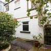 Отель Kensington Artistic 1Bed Flat, фото 1