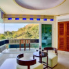Отель Luxury Waterfall Suite overlooks the impressive 60 feet high waterfall, фото 4