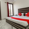 Отель OYO 65596 Hotel Hira Ganga, фото 5