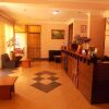 Отель Entebbe Travelle'rs Inn, фото 2