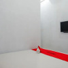 Отель RedDoorz @ Jalan Adiyaksa Panakkukang, фото 23