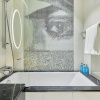 Отель bnbmehomes- Studio nxt to Sky Bridge-810, фото 5