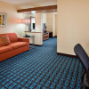 Отель Fairfield Inn & Suites by Marriott San Antonio Market Square, фото 3