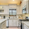 Отель Unique El Paso Home w/ Patio ~ 1 Mi to The Shoppes, фото 12